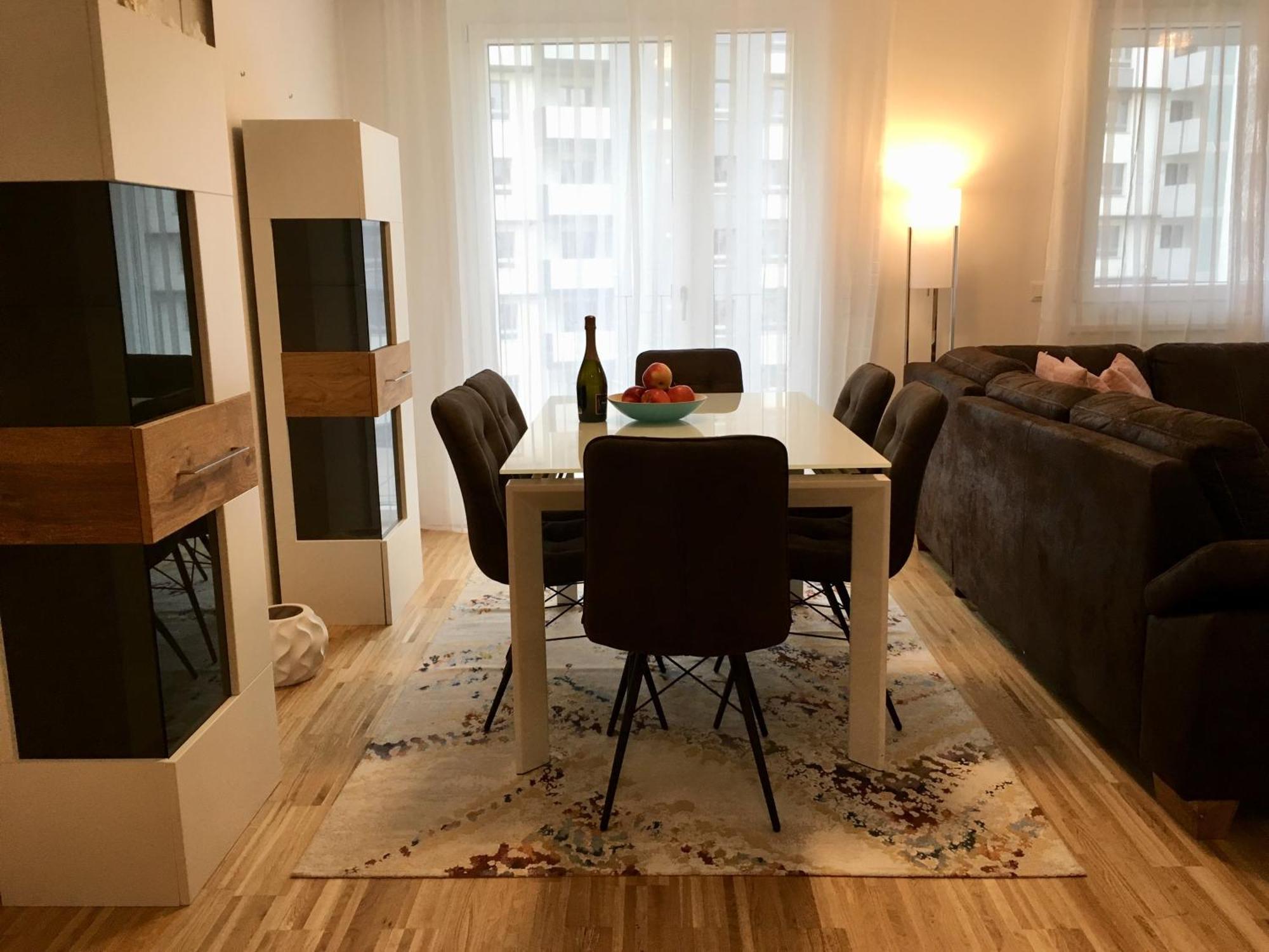 White Vintage Park View Apartment Vienne Extérieur photo